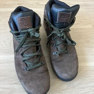 Timberland Men's Suede Brown Boots -Hiking